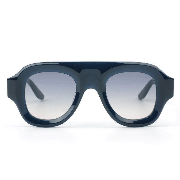 RIRI / sunglasses