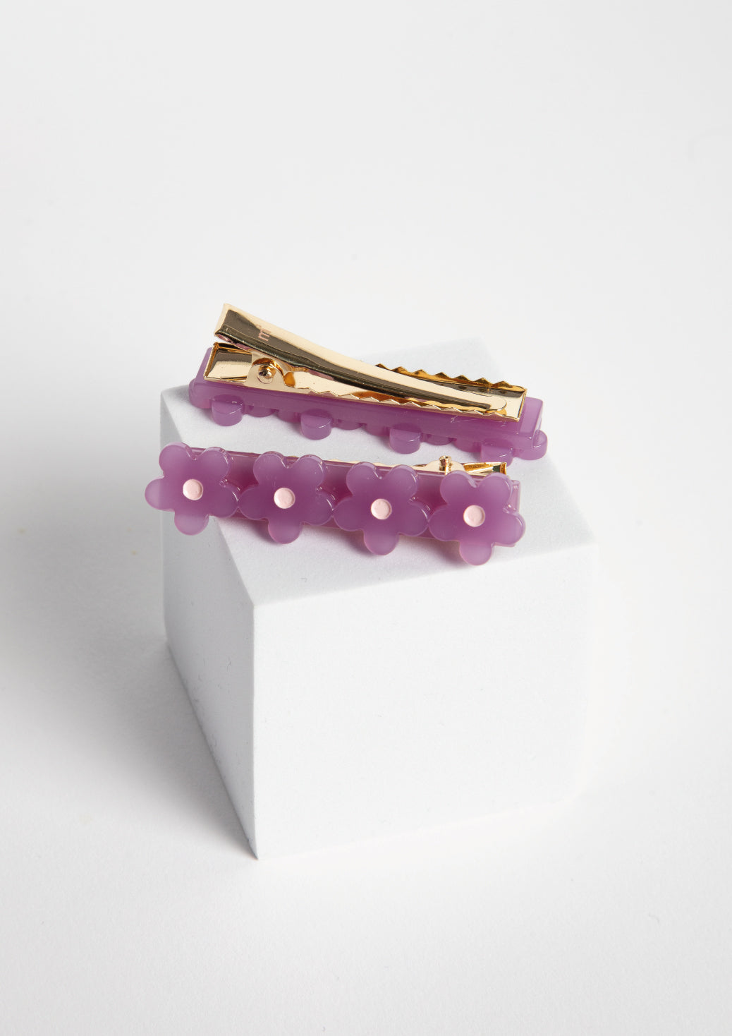 DAISY HAIR CLIP - PURPLE