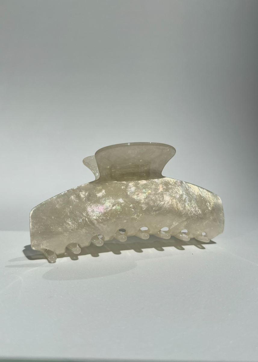 VELVET SHELL CLAW - WHITE