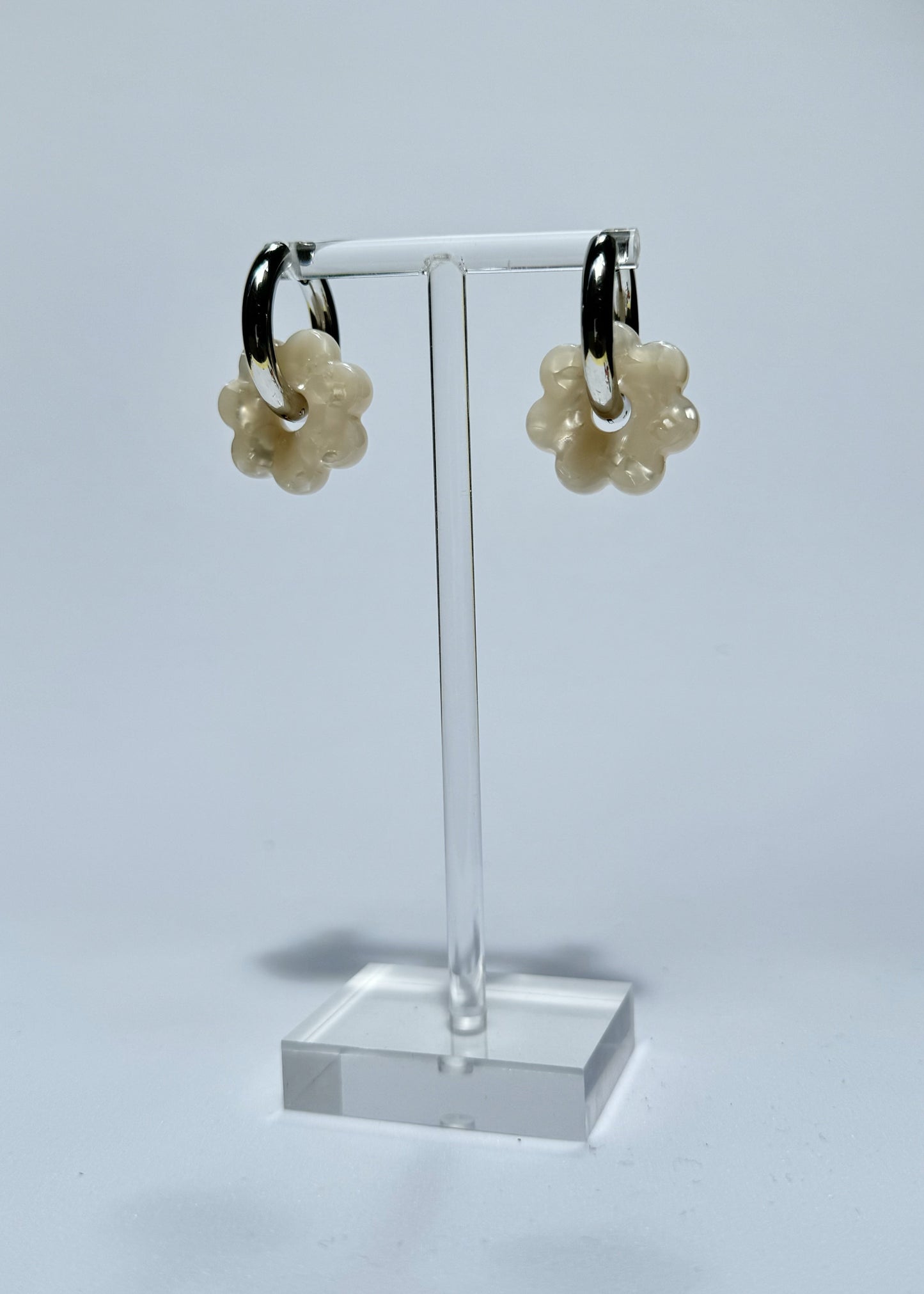 DAISY FLOWERS EARRINGS - WHITE