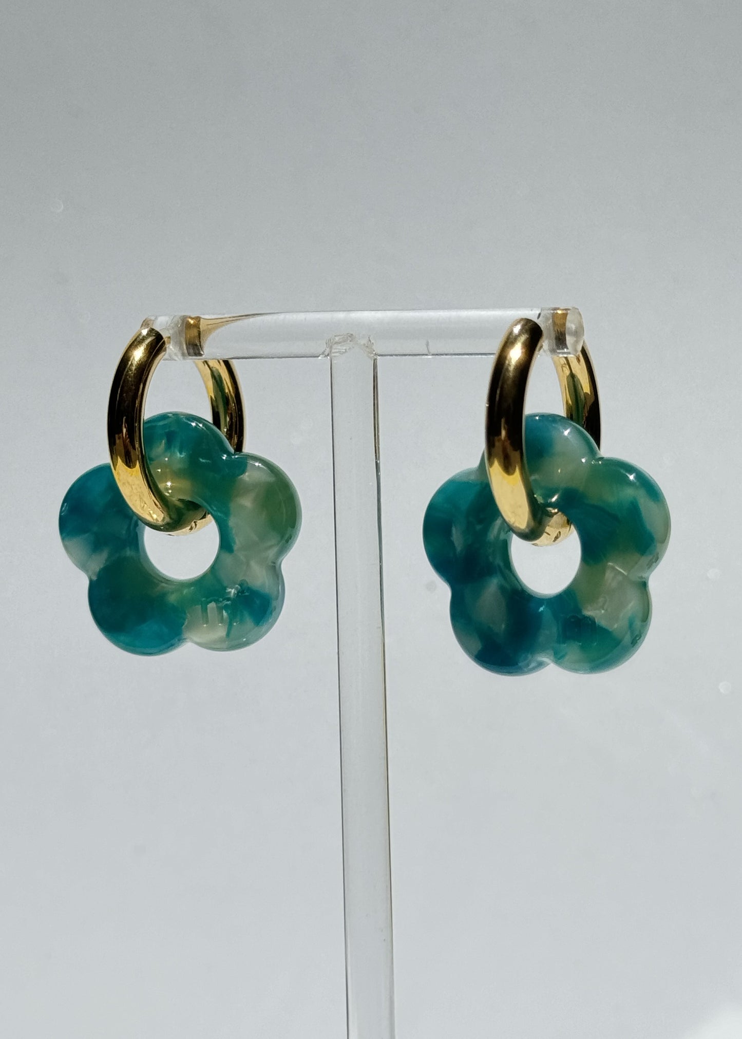 FLOWERS EARRINGS - GREENISH