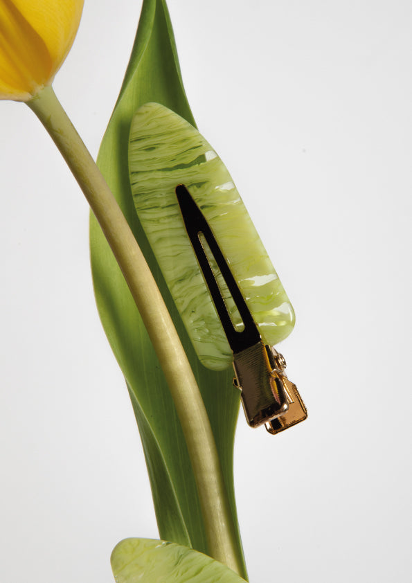 MUST HAIR CLIP - LIME