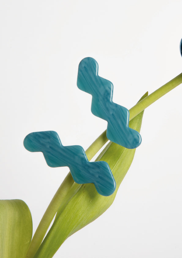 RAY HAIR CLIP - MARBLED BLUE