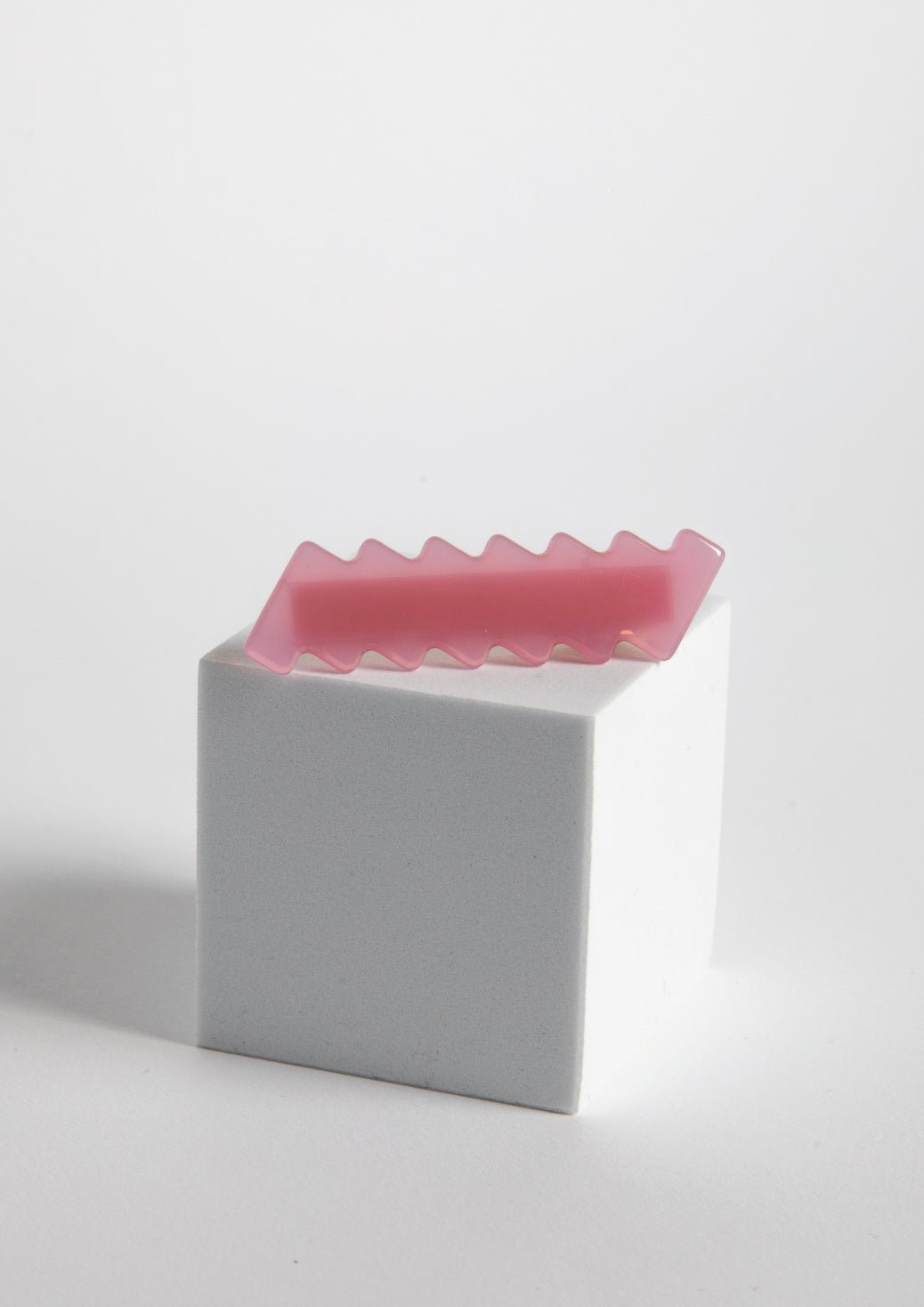 ZIG/ZAG HAIR CLIP - PINK
