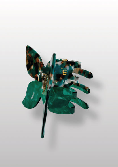 BELLS OF IRELAND CLAW - GREEN