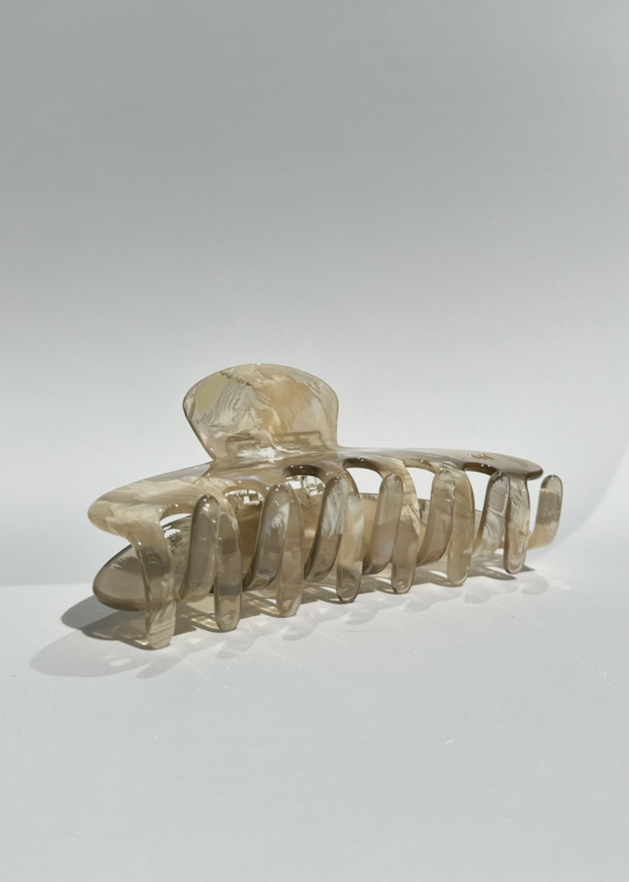 THE ESSENTIAL CLAW - NUDES