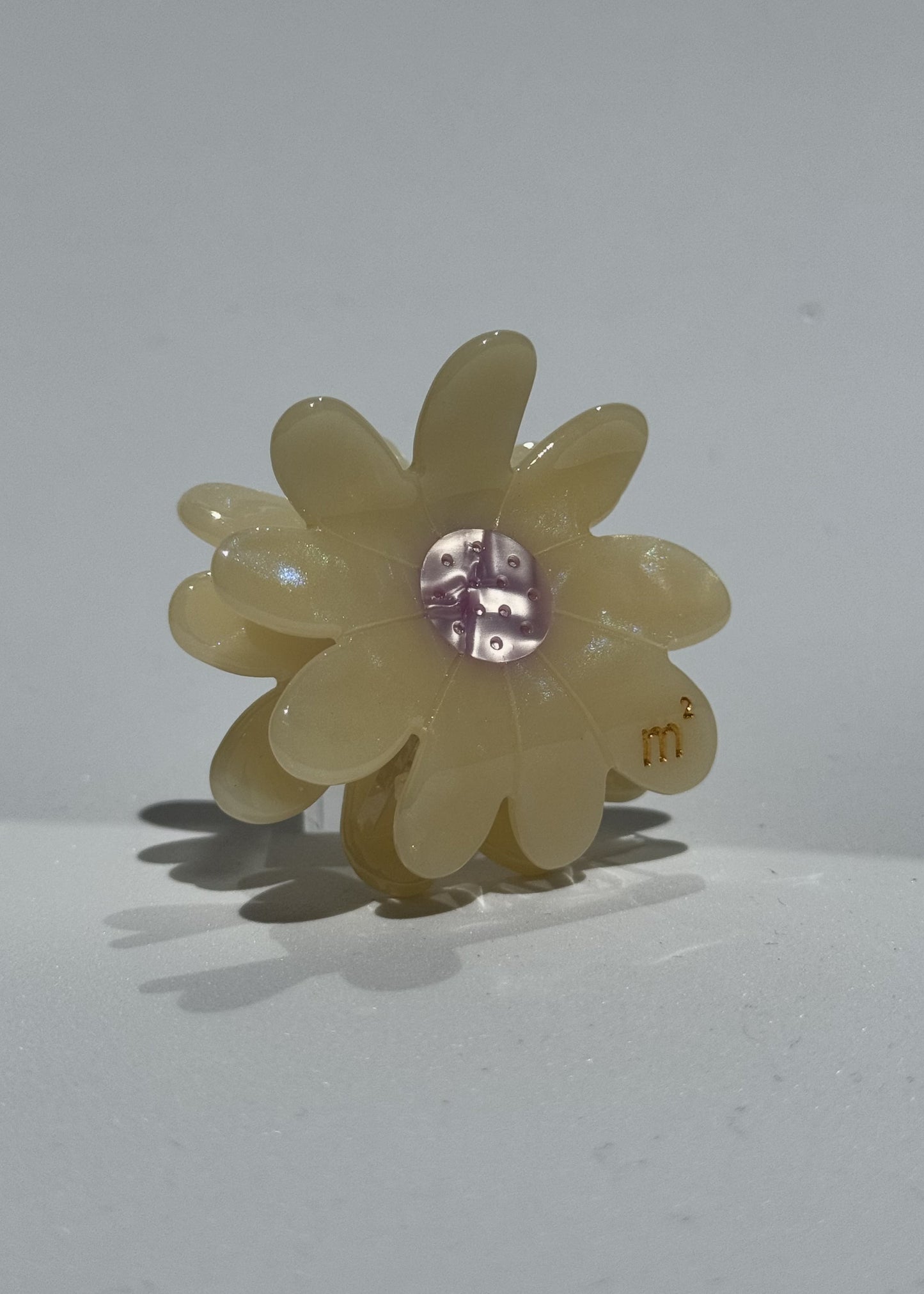 DAISY CLAW - BABY YELLOW
