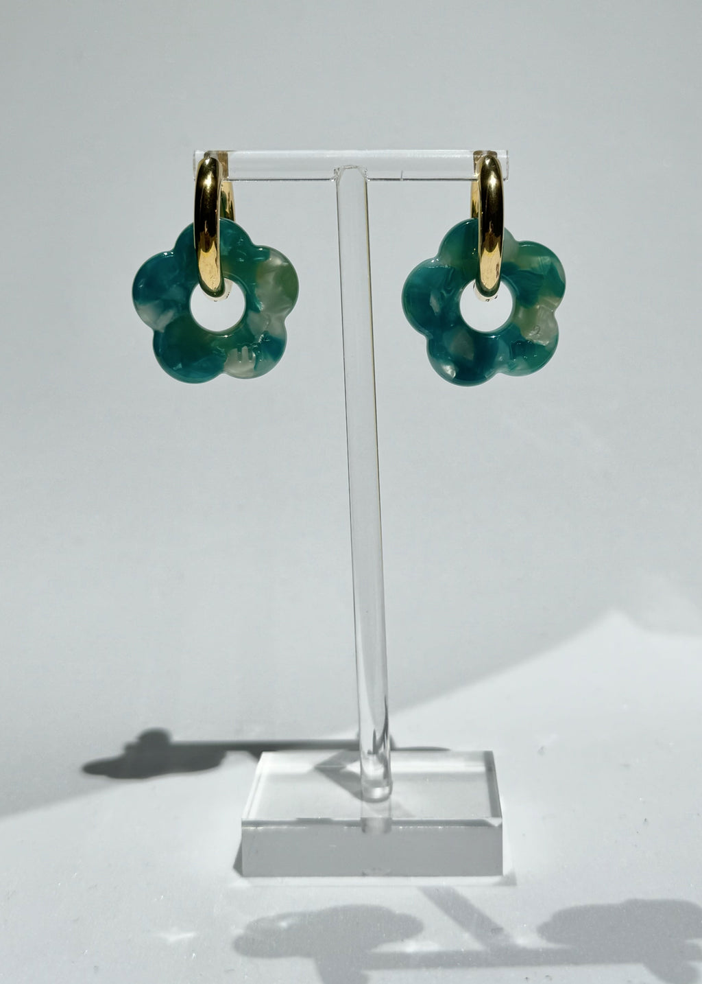 FLOWERS EARRINGS - GREENISH