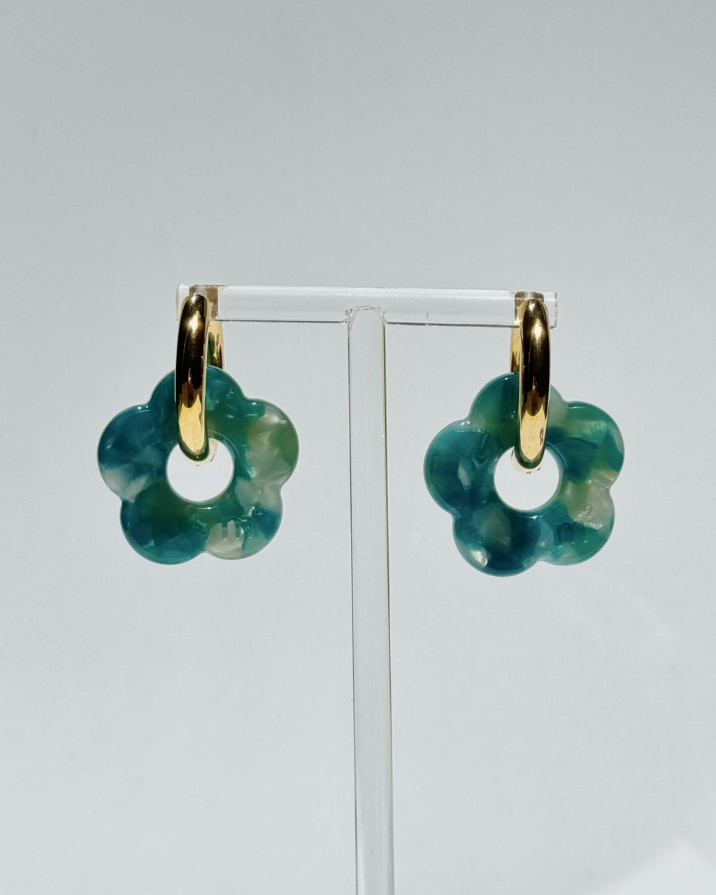 FLOWERS EARRINGS - GREENISH