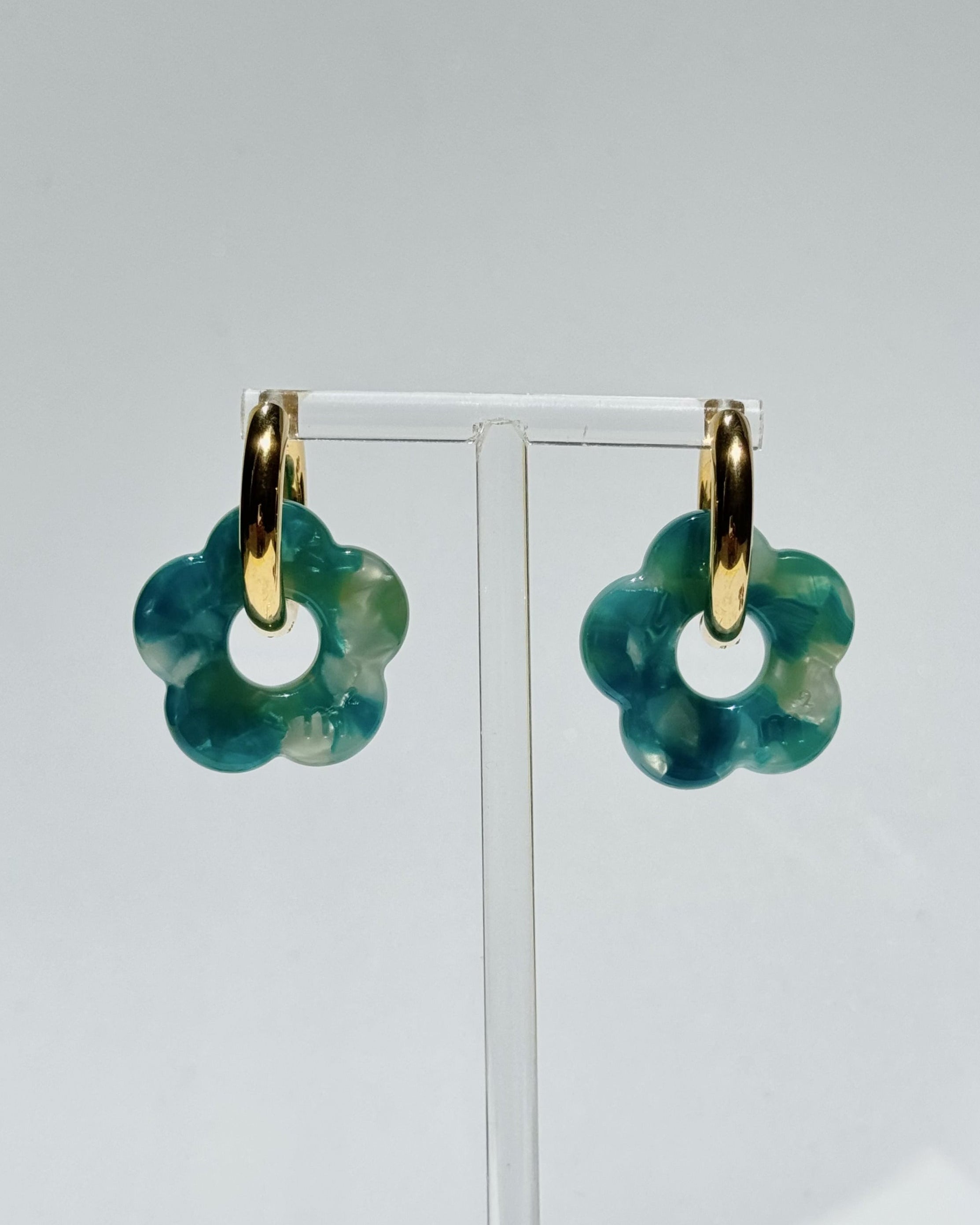 FLOWERS EARRINGS - GREENISH