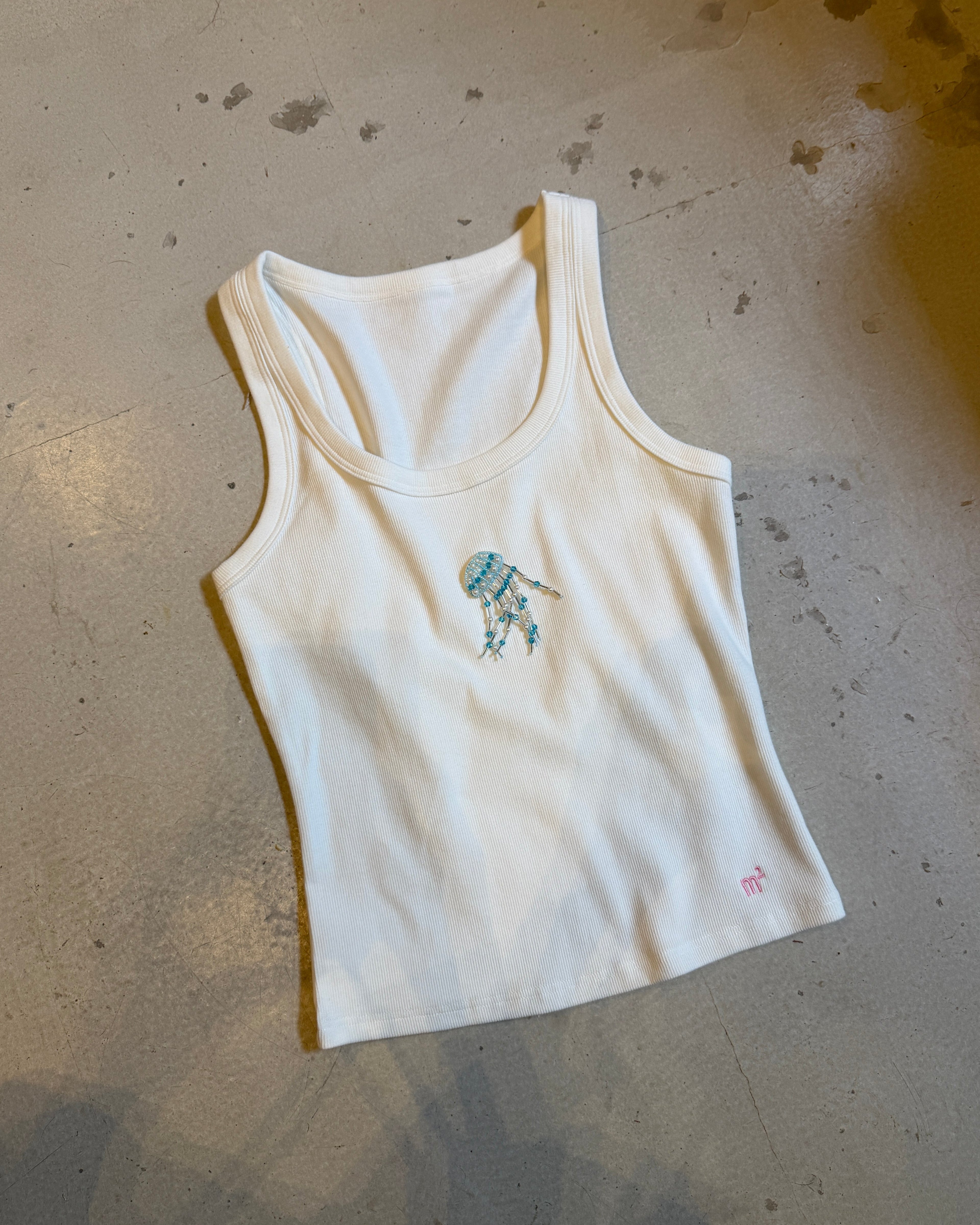 EMBROIDERED SLEEVELESS TOP - BLUE JELLYFISH