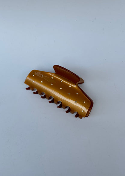 CARAMEL CLAW - BROWN