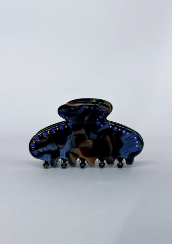 THE TINY CLAW - BLUE-ISH