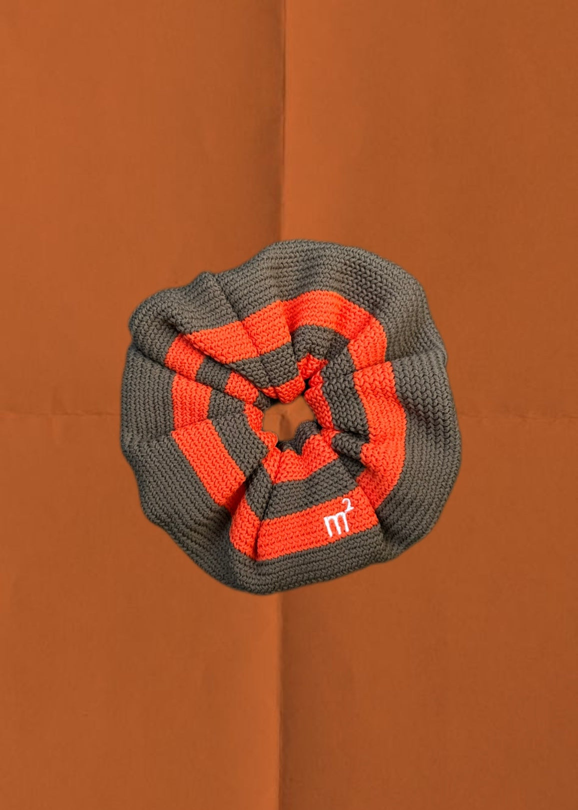 KNITTED SCRUNCHIE - ORANGE&BROWN