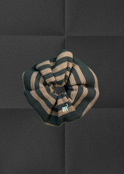 KNITTED SCRUNCHIE - BROWN&BLACK