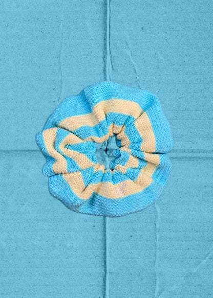 KNITTED SCRUNCHIE - BLUE&BUTTER