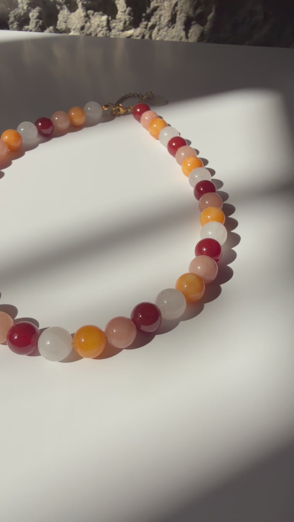 NATURAL STONES NECKLACE - ORANGE MIX