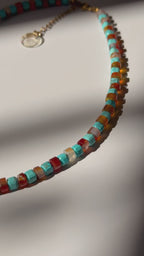 NATURAL STONES NECKLACE -  TORTOISE SKY